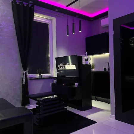 Apartament Black & White Apartment